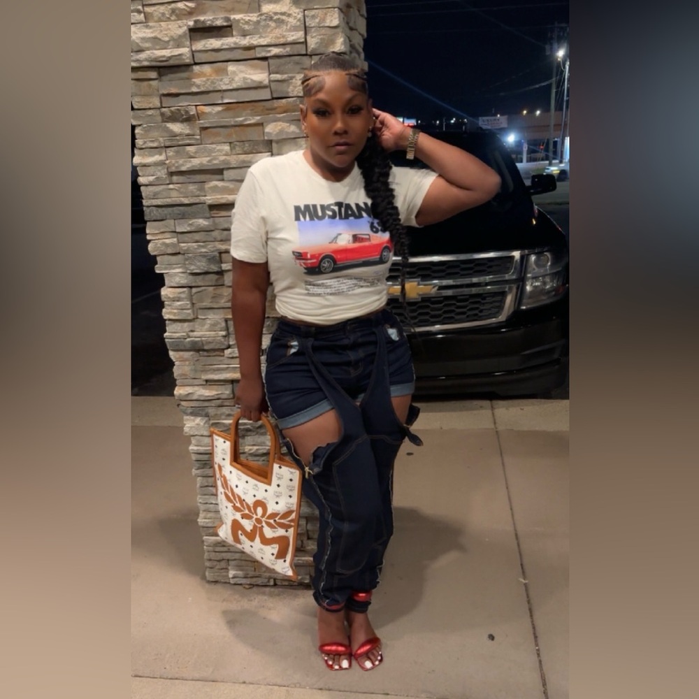 Meet your Posher, Love